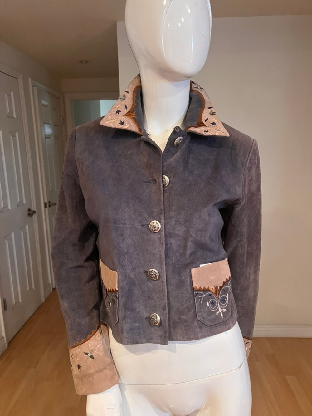 Y2K VINTAGE SCULLY EMBROIDERED WESTERN SUEDE JACKET SIZE S SMALL